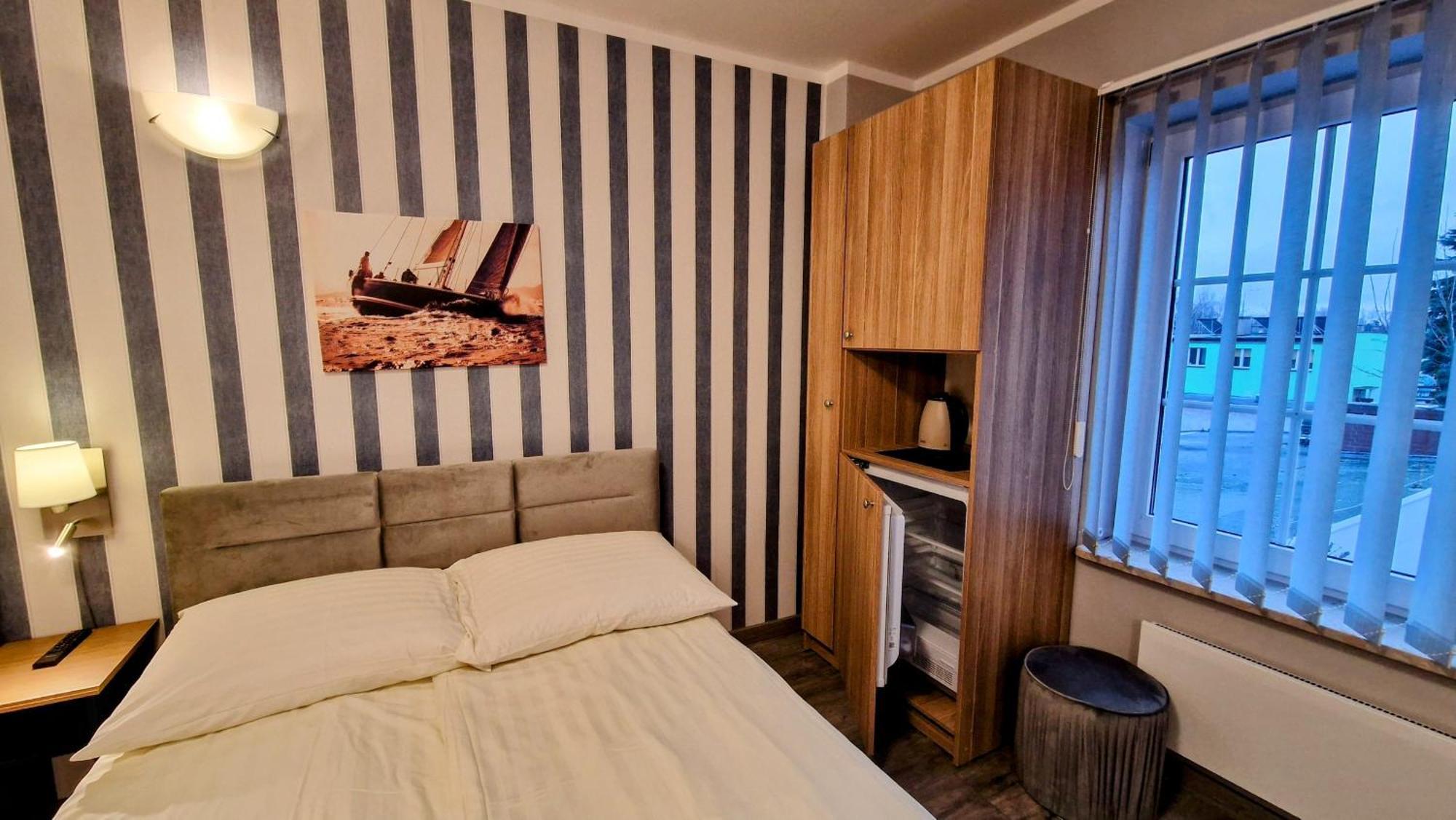 Astra Dziwnow Apartment Екстериор снимка