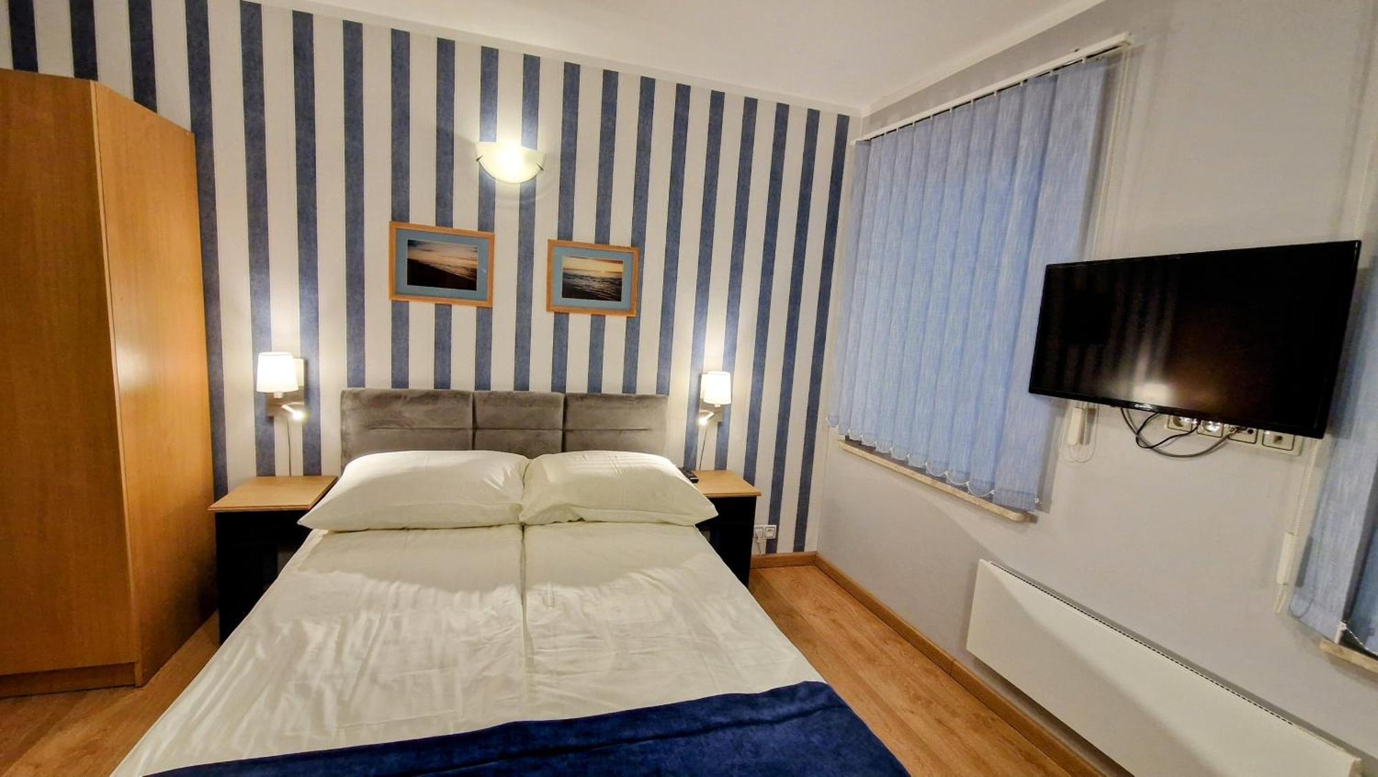 Astra Dziwnow Apartment Екстериор снимка